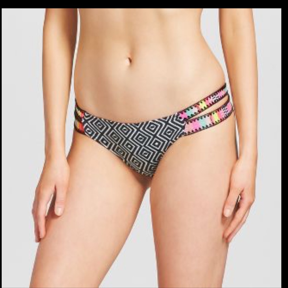 Shade &Shore Strappy Bikini Bottom, NWT, XS.